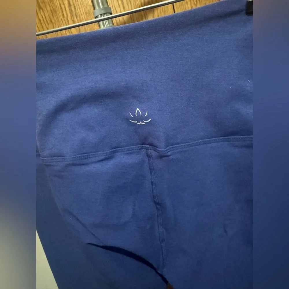 Beyond Yoga Eternal Blue Spacedye Caught In The Midi High Waisted Legging - Picture 8 of 8